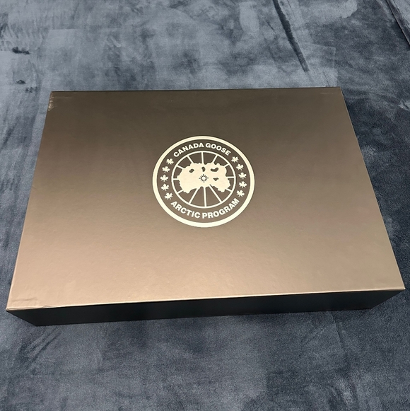 Canada Goose Charcoal Jacket with Fur Trim - Picture 3 of 4